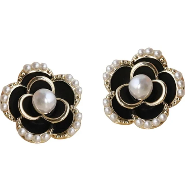 Black Rose Rhinestone Earrings - Image 2