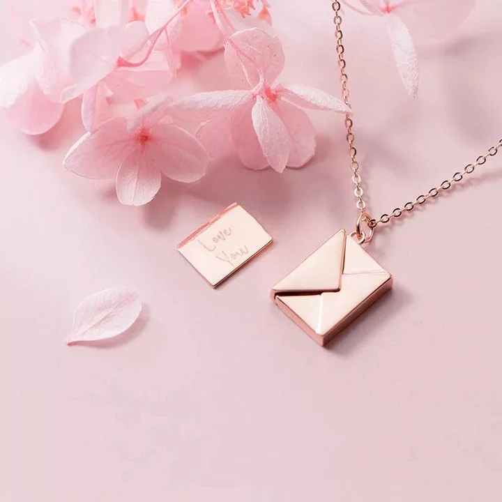 LOVE LETTER NECKLACE - Image 4