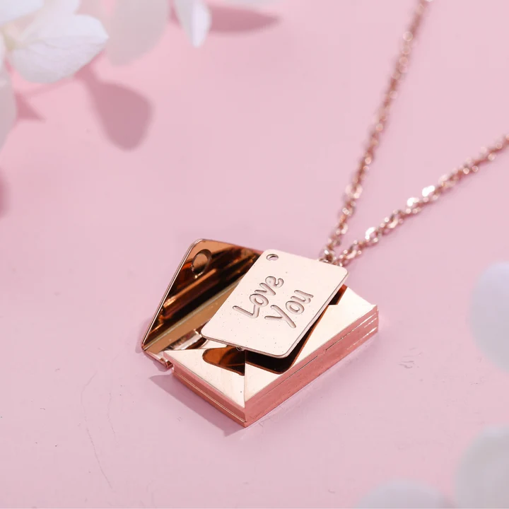 LOVE LETTER NECKLACE - Image 5