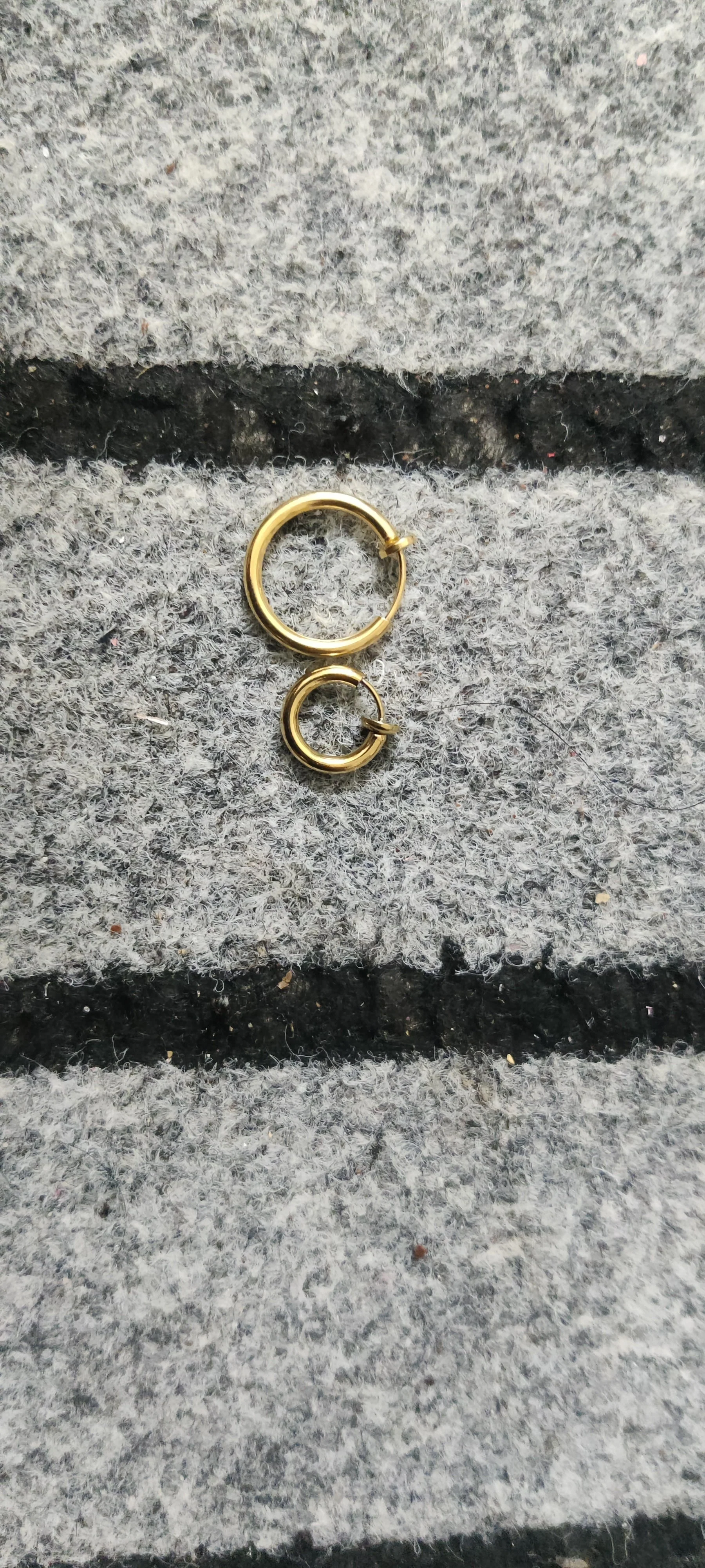 Retractable Hoop Nose/Lip/Earrings - Image 8